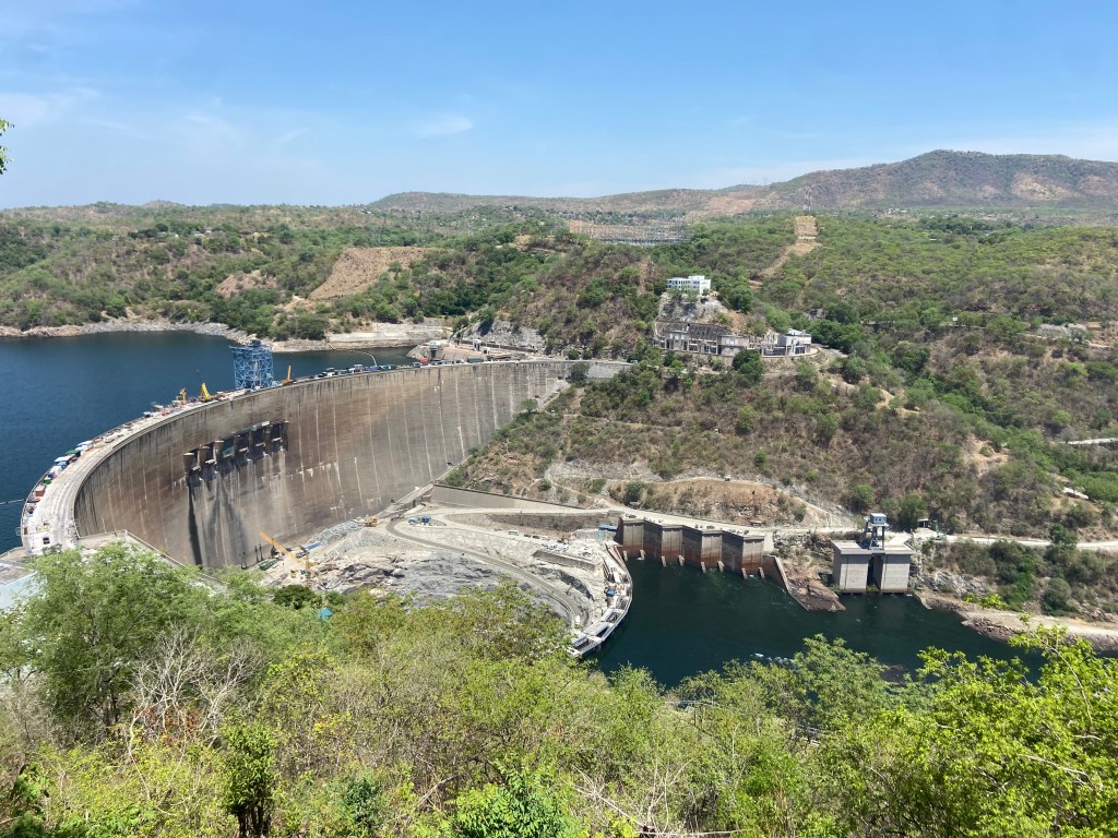 A Dam Good End to&nbsp;Zimbabwe!